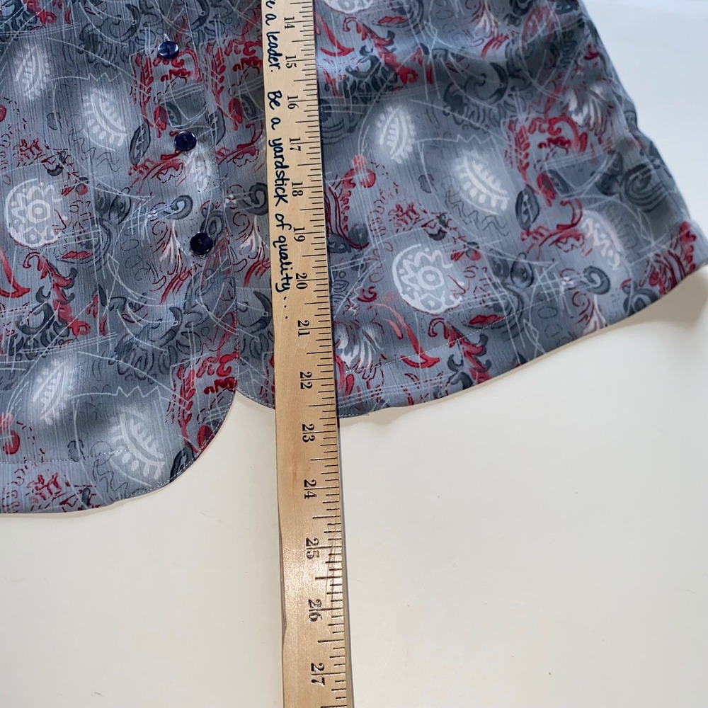 Nikki Vintage Gray Red Abstract Paisley Button Up Blouse Petite 6 Short Slv - Picture 4 of 6